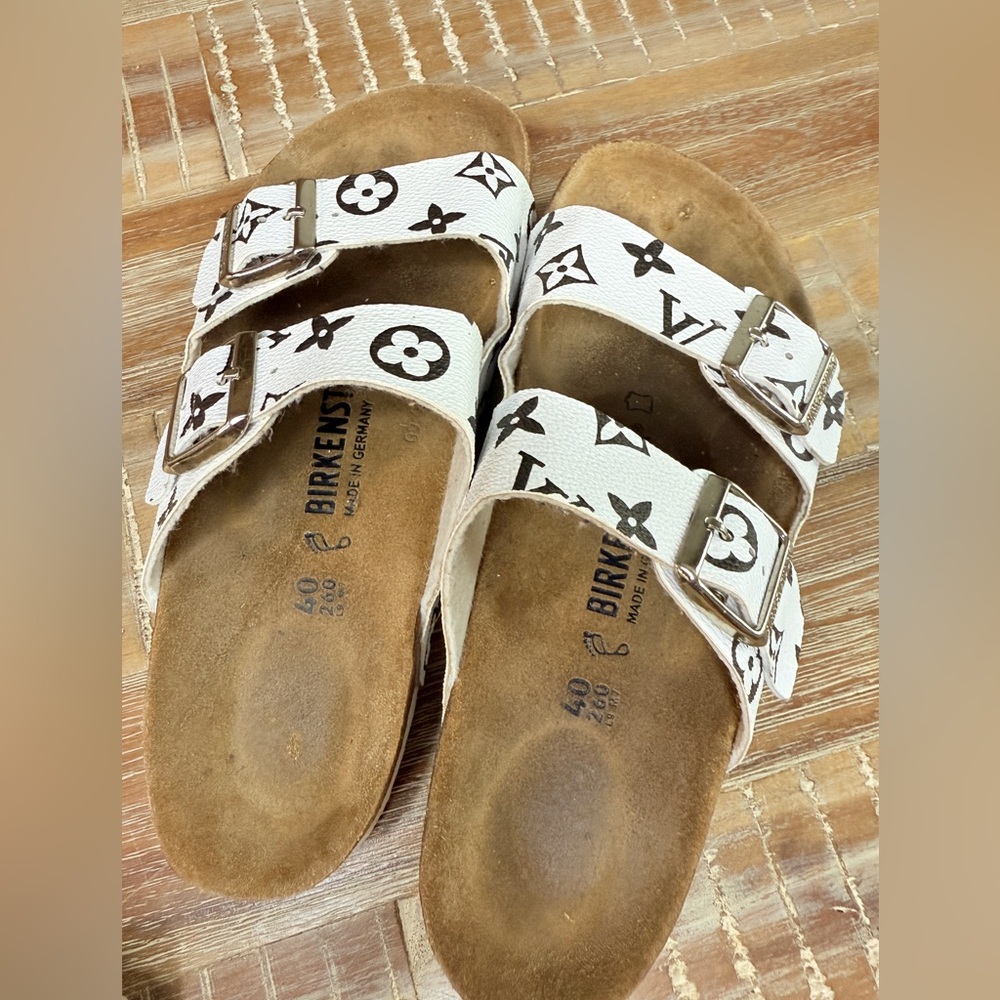 Birkenstock Custom White and Black Patterned Two-Strap Sandals - Picture 6 of 8